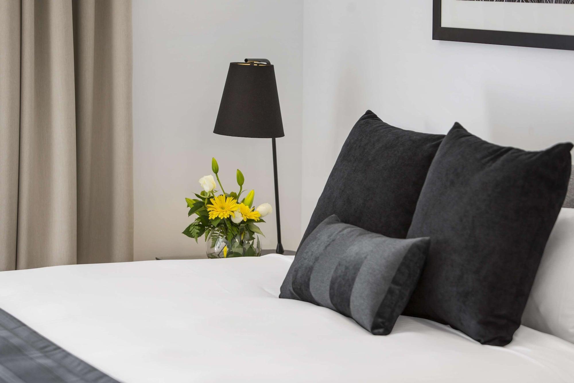 Oaks Mackay Carlyle Suites Buitenkant foto